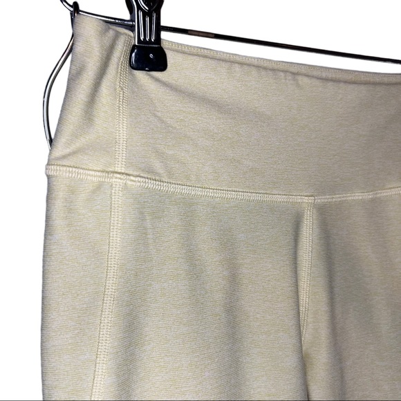 Outdoor Voices Yellow 3/4 Length Warm Up Leggings S - Picture 7 of 11